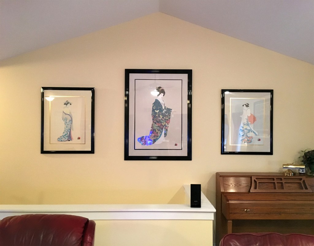 Oakland Art Installers: Specializing in residential and corporate artwork installation in the Greater Detroit area.