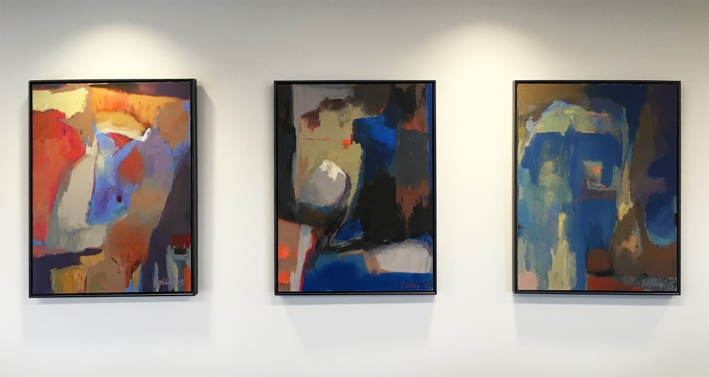 Oakland Art Installers: Specializing in residential and corporate artwork installation in the Greater Detroit area.